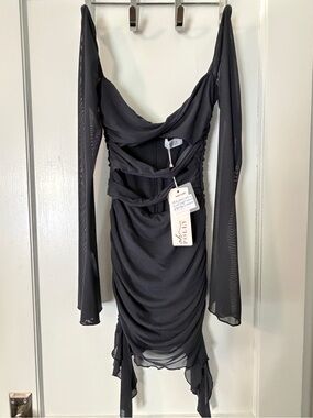 twist cut out long sleeve mini dress in midnight black Émilie twist-detail cut-out mini dress main image 0